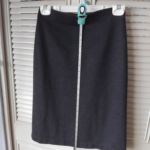 Clifford Willis charcoal gray skirt - Picture 4 of 7